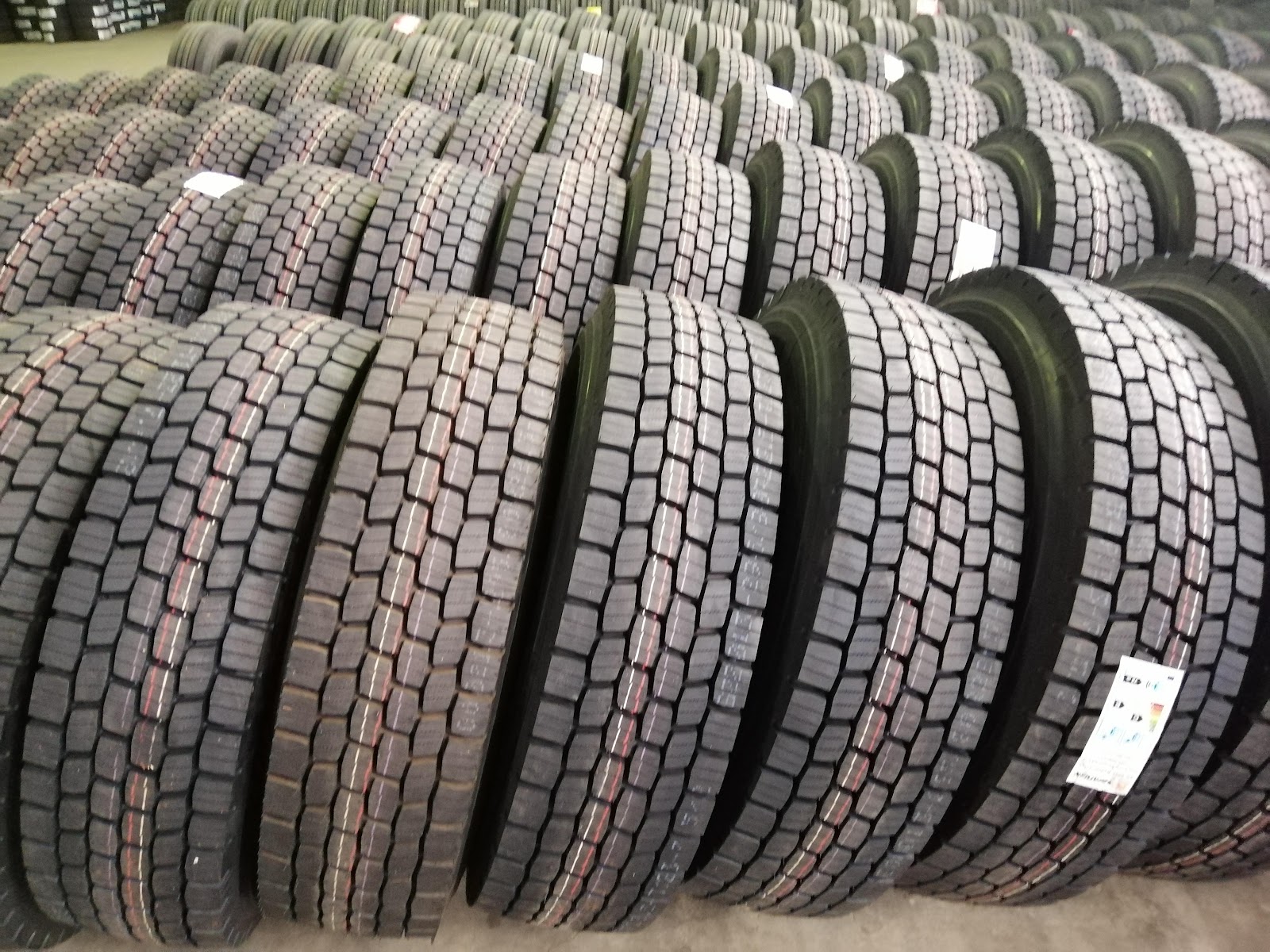 Hengheng Tyre & Auto Service 9